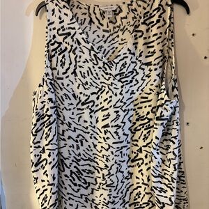 Nine West Black and White Abstract Blouse